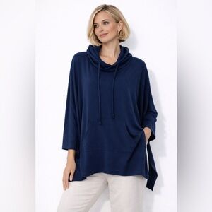 PAPILLON Deep Blue Knitwear NWT